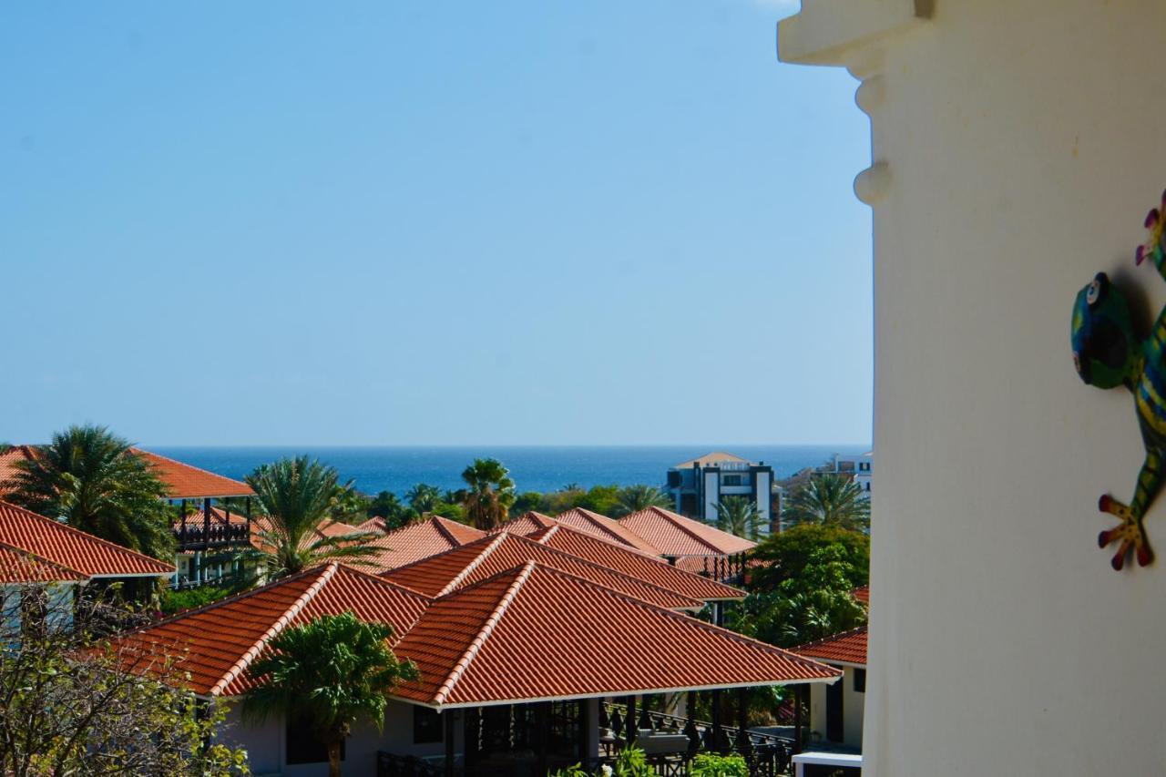 Blue Bay Beach Villas & Apartments Quarto foto