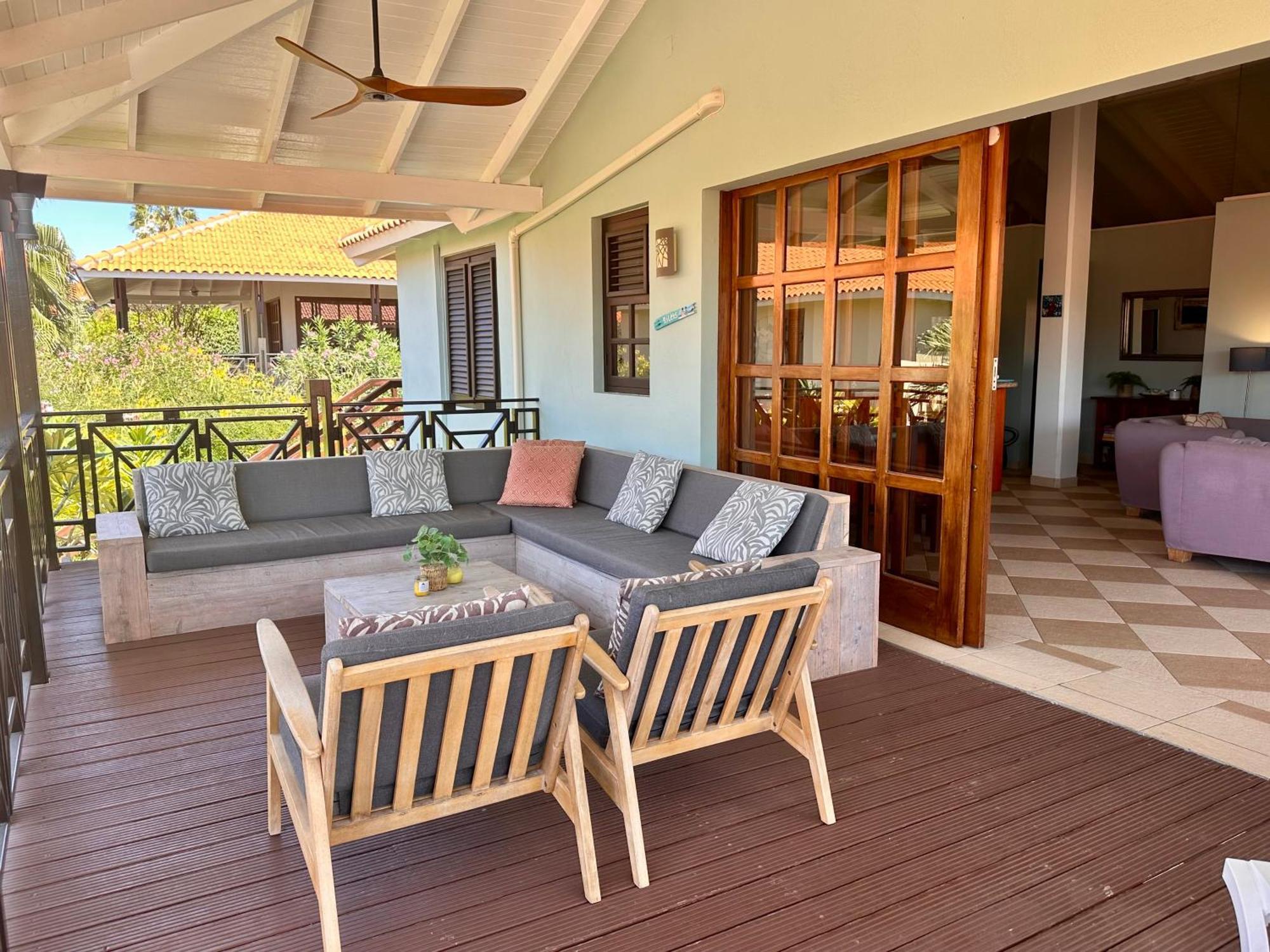 Blue Bay Beach Villas & Apartments Exterior foto
